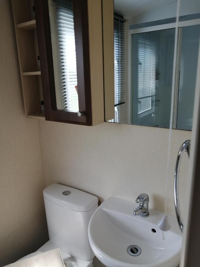 סן-פר-סור-מר La Chanterie Agreable Mobil-Home Residentiel Normand מראה חיצוני תמונה